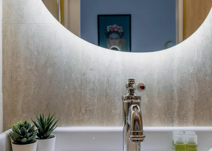 Rest In Historical 1850's Monastery With View Appartement *