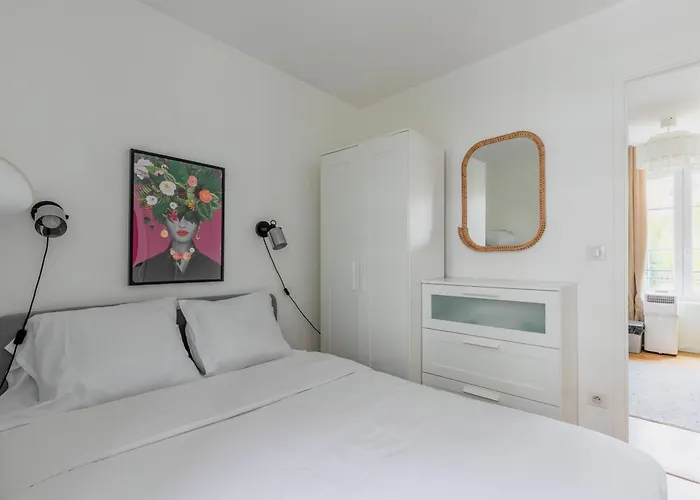 Appartement Rest In Historical 1850's Monastery With View Paris